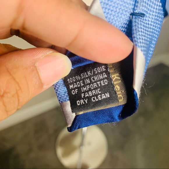 Calvin Klein Neck Tie - Picture 5 of 5